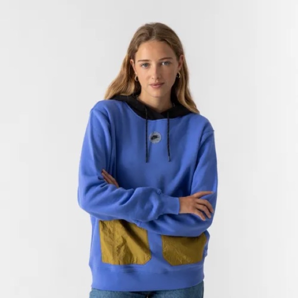 Nike women’s sports hoodie